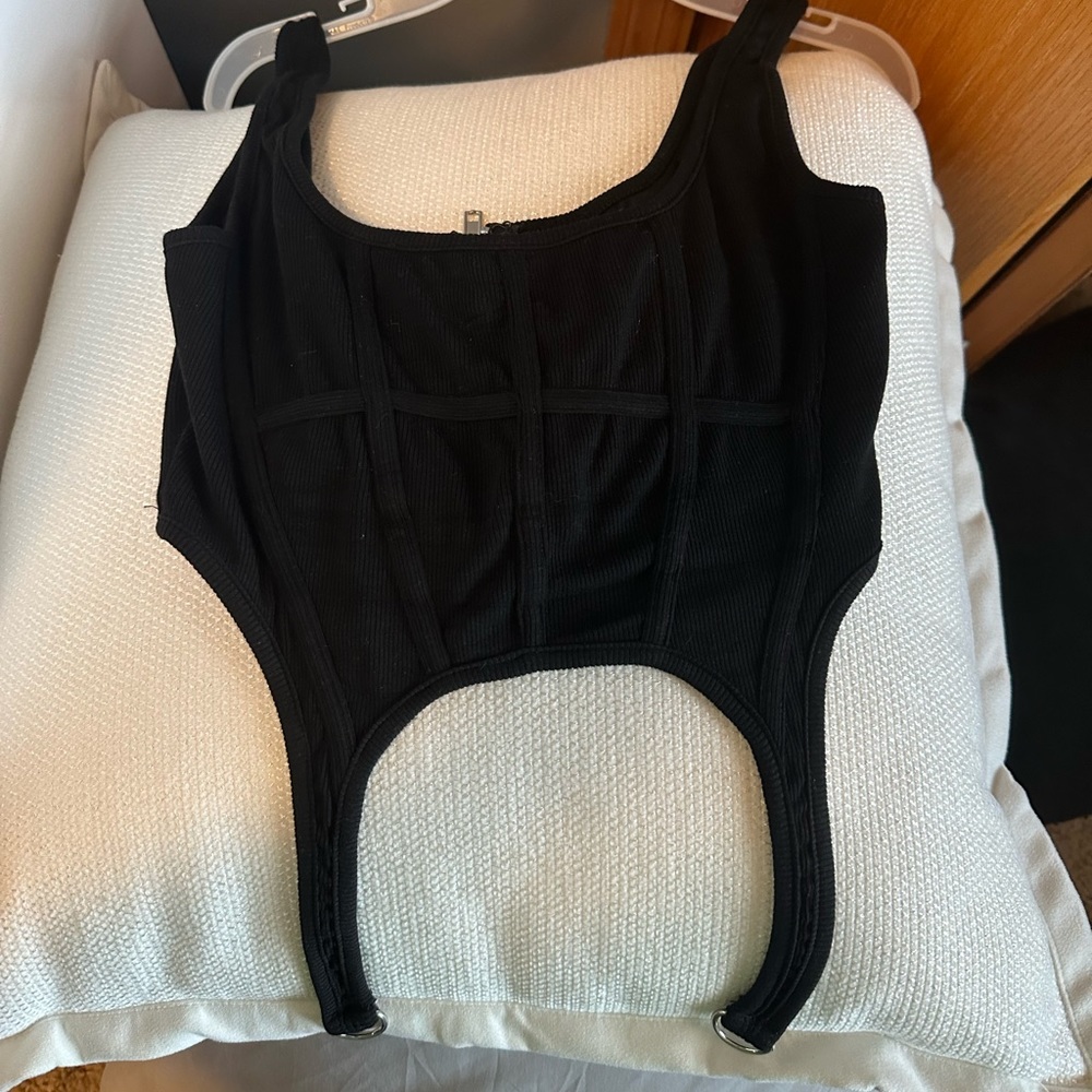 Princess Polly Crop Tank